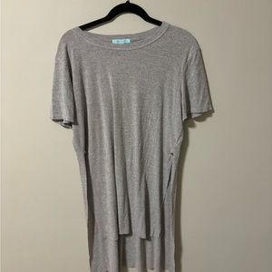 { she + sky} long tee